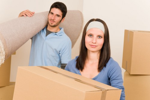 Careful wrapping of fragile household items during a Sidcup move